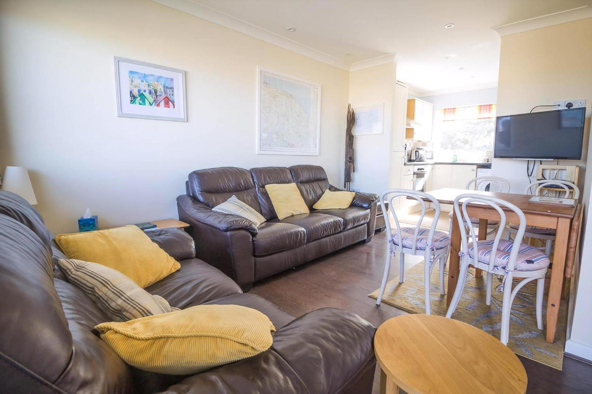 Chalet For Hire At Rainbows End Near A Beautiful Norfolk Beach Ref 31039R Bacton  Exterior foto